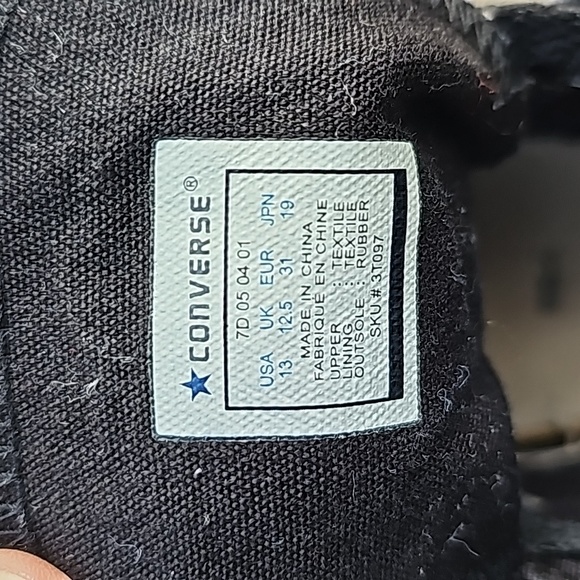 Converse Chuck Taylor Black High Top Sneakers With Red Flames Size 13 - Picture 9 of 10